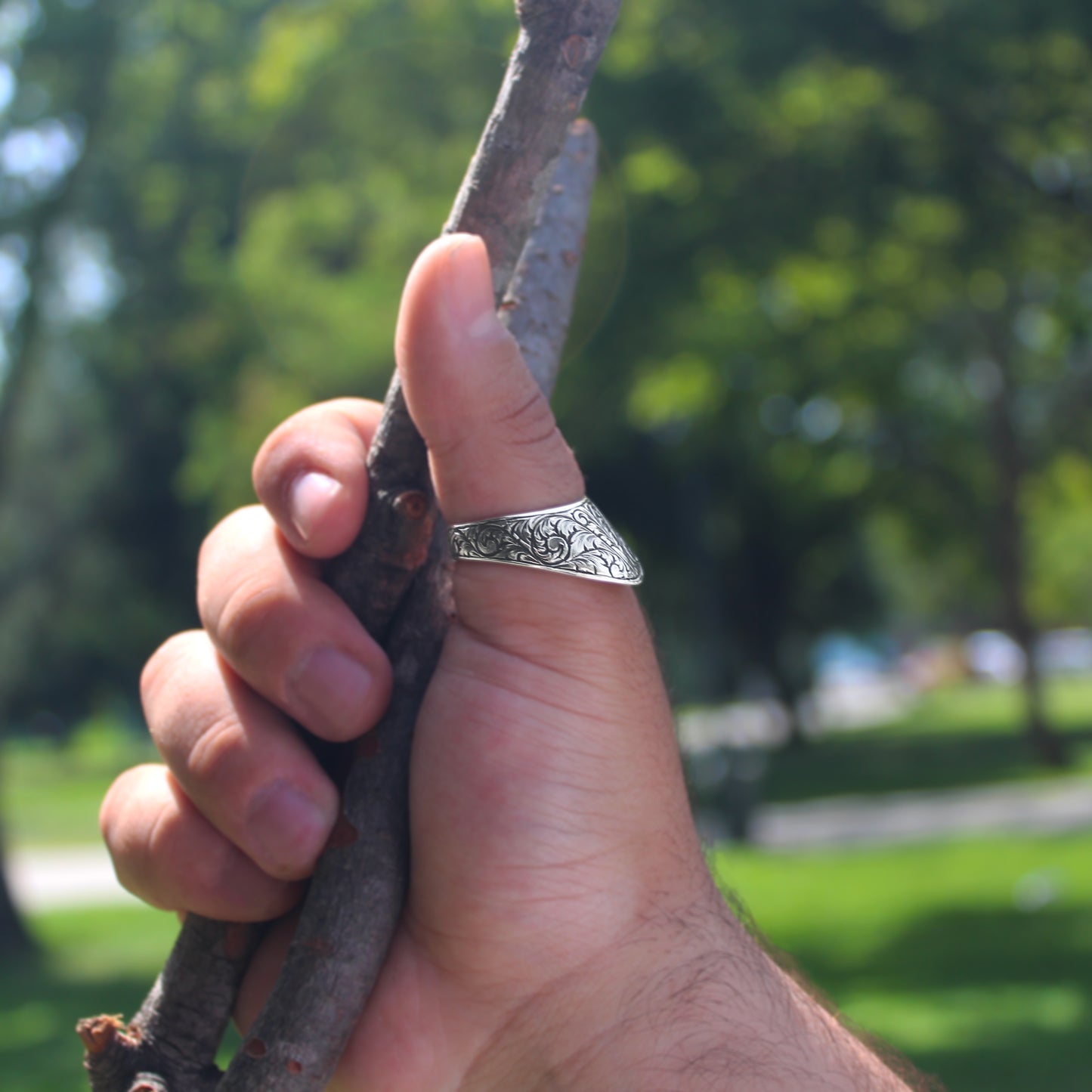 Kalem İşçilikli Zihgir Modeli 925 Ayar Gümüş Kaplama Erkek Yüzük