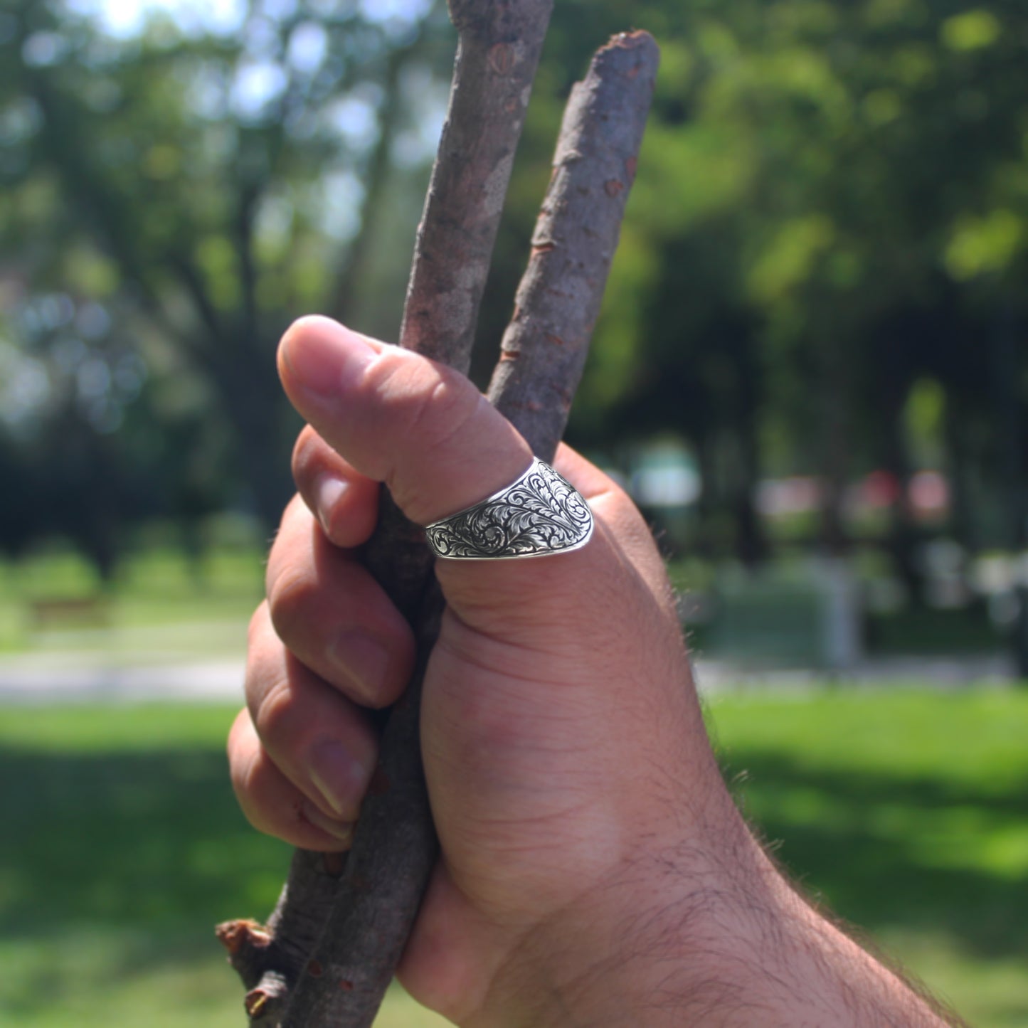 Kalem İşçilikli Zihgir Modeli 925 Ayar Gümüş Kaplama Erkek Yüzük